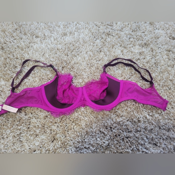 NWT Victoria's Secret Dream Angels Push Up without padding 34D - Picture 2 of 3